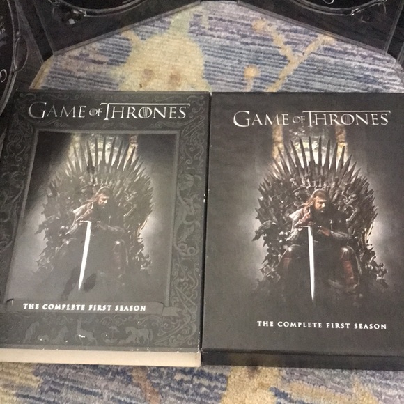 Game of thrones season 1 dvd set - Picture 2 of 3